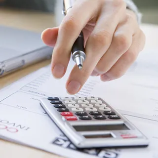 Calculating finances