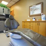 Patient dental treatment chair